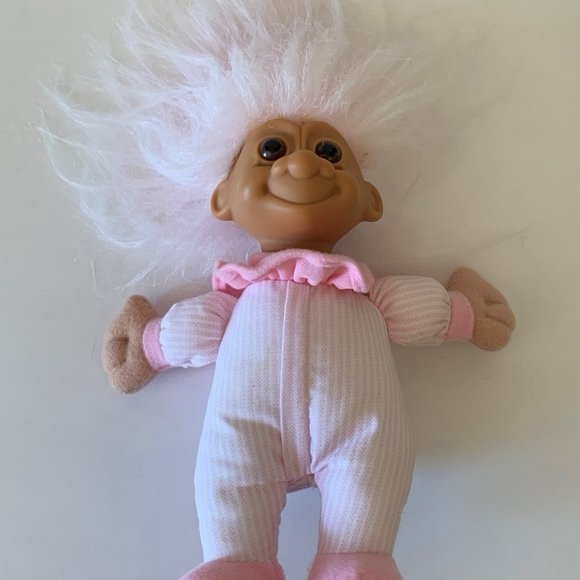 Vintage Russ Troll Doll - Baby w/ Pink Hair & Clothes - Plastic - Picture 7 of 11